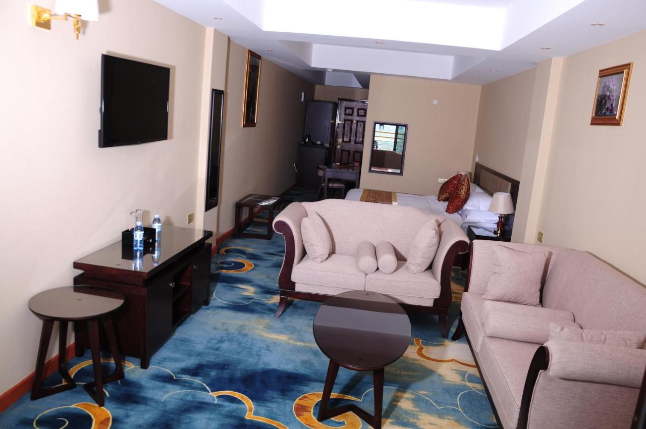 Hotel Triangle Mbarara 외부 사진